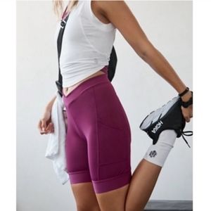 Free People In The Saddle bike shorts magenta size S